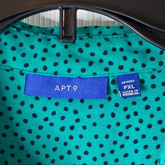 🟣 Apt. 9 Polka Dot Button Down Blouse - Picture 6 of 8